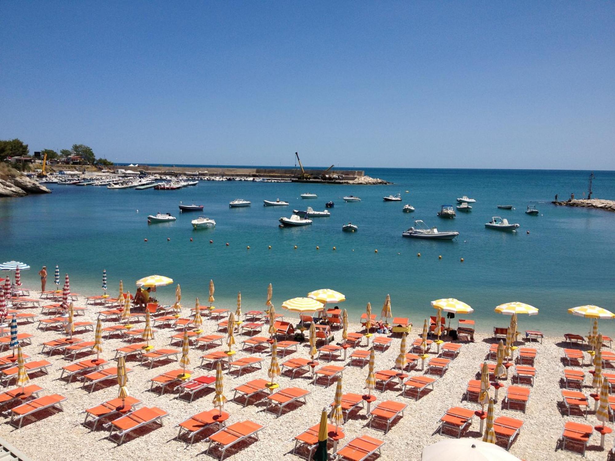 Case Vacanze Uliveto Mattinata Kültér fotó